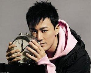 娱乐圈吃瓜都是男的,揭秘男性在“吃瓜”文化中的独特地位